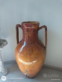 Giarre di terracotta