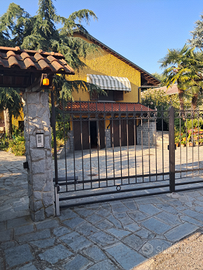 Villa unifamiliare con giardino