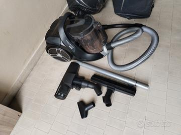 aspirapolvere Rowenta con filo