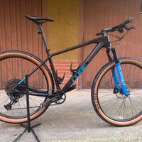 MTB CUBE REACTION C62