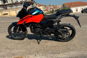 Ktm duke 125 2024