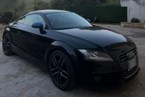 Audi TT Coupe 2.0 tdi Advanced Plus quattro