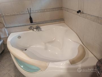 VASCA AD ANGOLO "TEUCO"