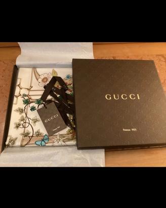 Foulard Gucci