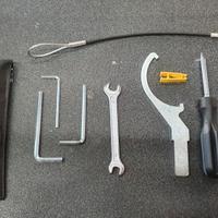 Kit attrezzi chiavi yamaha tracer 700 bc6f81000000