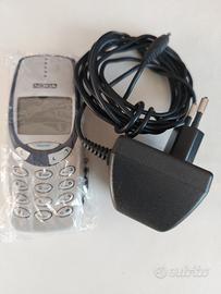 motorola 3380  perfetto completo di caricabatteria