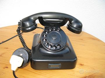 Telefono in bachelite