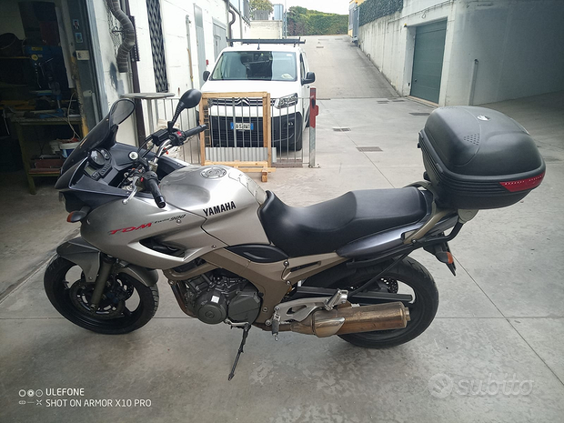 Moto tdm 900 yamaha