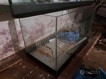 Acquario 90 litri senza accessori