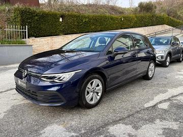 VOLKSWAGEN Golf 1.0 eTSI EVO DSG Life