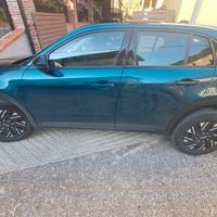 Fiat 600 ibrida allestimento prima