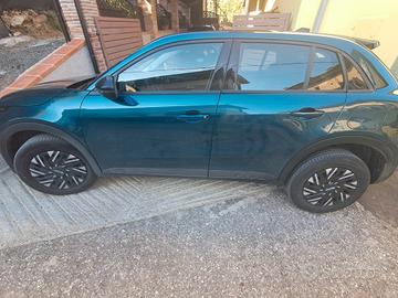 Fiat 600 ibrida allestimento prima