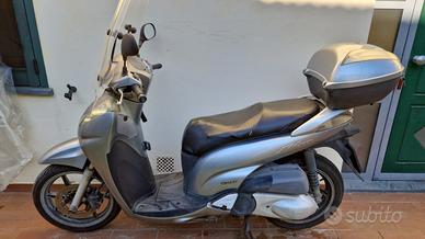 Scooter Honda SH300 i