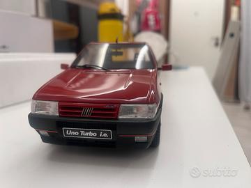 Fiat uno turbo 1/18 modellini