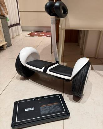 Segway Ninebot miniLITE bianco.