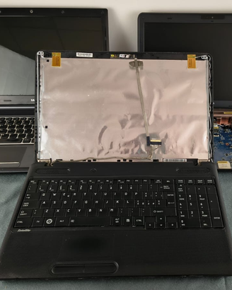 Lotto 3 notebook Samsung Toshiba non funzionante