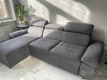 Divano stoffa grigio