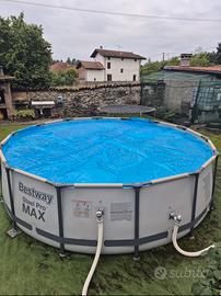 piscina usata con pompa