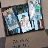 26 Videocassette VHS di film in italiano sigillate