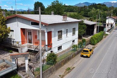 Un ampio spazio in zona collinare