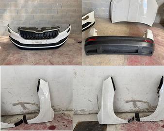 Ricambi paraurti ant post motore CHZJ Skoda Karoq