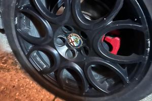 4 cerchi con 4 gomme