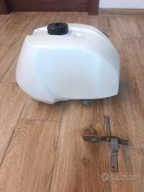 serbatoio maggiorato acerbis XT 500