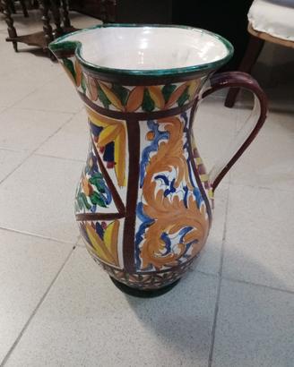 brocca in terracotta 