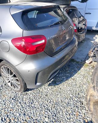 Ricambi mercedes A200