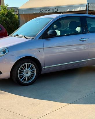 Lancia Ypsilon 1.2 BENZINA 69CV