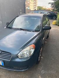 Hyundai accent