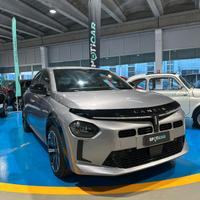 Lancia Ypsilon Hybrid e-DCT LX