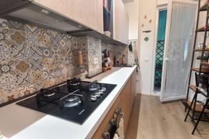 LUMINOSO Appartamento in ZONA SERVITA