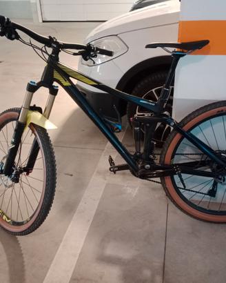 Cube Stereo HPA Race 140 misuta M