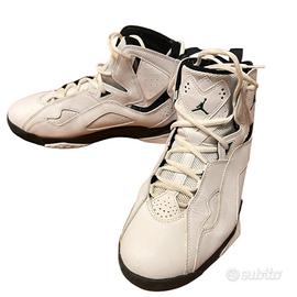 Jordan True Flight