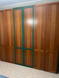 Cucina e Armadio con 2 comodini e comó