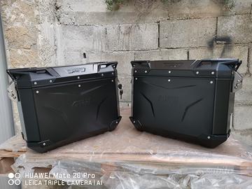 Givi trekker Outback evo 37 /33 coppia di borse 