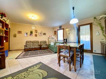 4 LOCALI A CASTELCUCCO