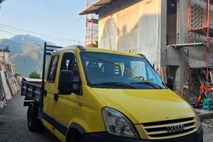 Iveco Daily 35C12 doppia cabina