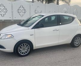 LANCIA Ypsilon 1.2 gpl di serie perfetta