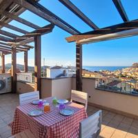 3 LOCALI A CASTELSARDO