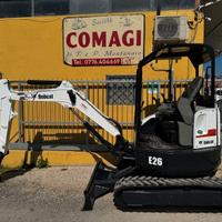 Miniescavatore BOBCAT E26 GIROSAGOMA