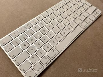 Tastiera Magic Keyboard APPLE con touch ID