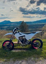 Husqvarna tc 125 motard