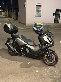 Honda Adv 350 2025(3000 km)anche scambi