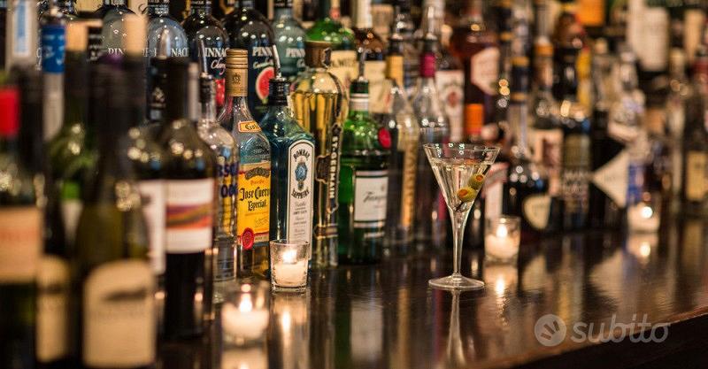 Prestigioso Bar-pub con Fatturato Oltre 700.000 -