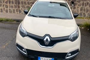 Renault Captur del 2011 disel zona acireale