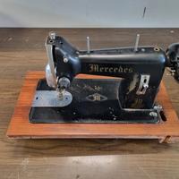 macchina da cucire vintage 