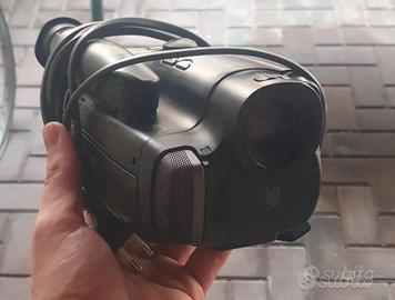 videocamera . . . 