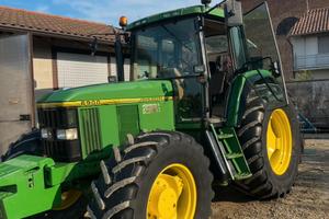 John deere 6900